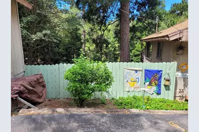 22726 Ponderosa Drive, Crestline, CA 92325 - Photo 11