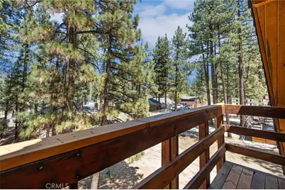 626 W Aeroplane Boulevard, Big Bear City, CA 92314 - Photo 17