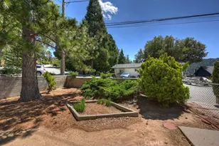695 Arth Dr, Crestline, CA 92325 - Photo 49