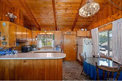 695 Arth Drive, Crestline, CA 92325 - Photo 19