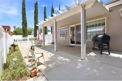12568 Bryant, Yucaipa, CA 92399 - Photo 37