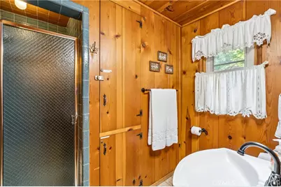 189 St Hwy 173, Lake Arrowhead, CA 92352 - Photo 25