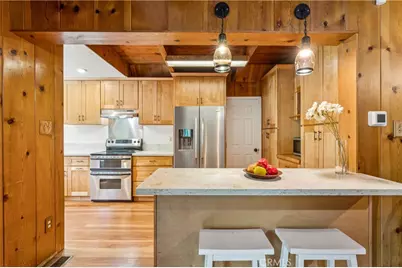 189 St Hwy 173, Lake Arrowhead, CA 92352 - Photo 17