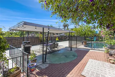 34790 Pecan, Yucaipa, CA 92399 - Photo 37