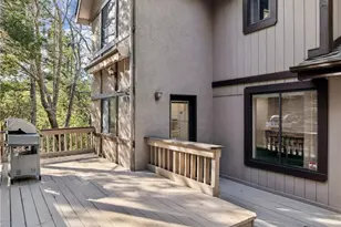 965 Sandalwood Dr, Lake Arrowhead, CA 92352 - Photo 39