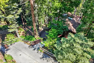 526 Rose Lane, Twin Peaks, CA 92391 - Photo 39