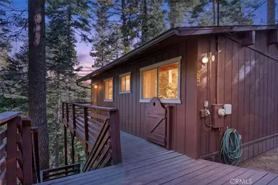 526 Rose Lane, Twin Peaks, CA 92391 - Photo 35