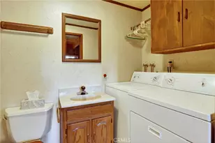 526 Rose Ln, Twin Peaks, CA 92391 - Photo 29