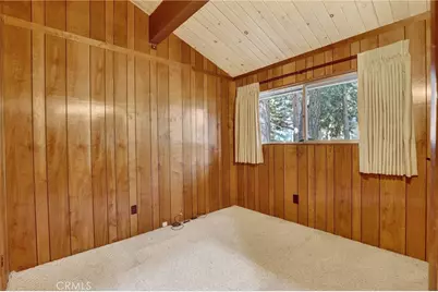 526 Rose Lane, Twin Peaks, CA 92391 - Photo 13