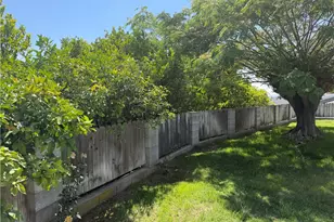 5666 Argyle, San Bernardino, CA 92404 - Photo 15