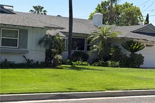 5666 Argyle, San Bernardino, CA 92404 - Photo 3