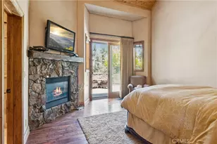 32310 Hummingbird Ct, Running Springs, CA 92382 - Photo 17