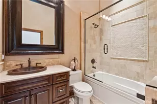 32310 Hummingbird Ct, Running Springs, CA 92382 - Photo 17