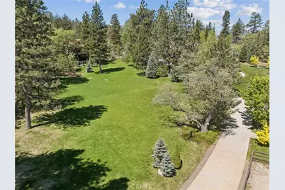 32310 Hummingbird Court, Running Springs, CA 92382 - Photo 7
