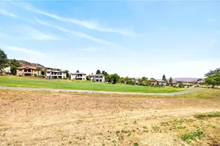 23897 Fawnskin Dr, Corona, CA 92883 - Photo 37