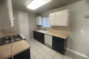 12716 Iroquois, Apple Valley, CA 92308 - Photo 9