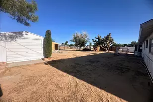 12716 Iroquois, Apple Valley, CA 92308 - Photo 25