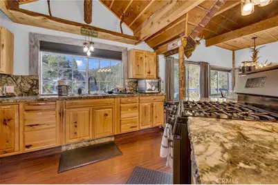 33141 Big Bear Lake Road, Running Springs, CA 92382 - Photo 17