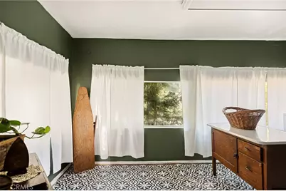 482 Zuger Court, Crestline, CA 92325 - Photo 11