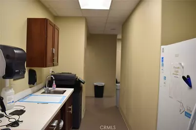 264 North Highland Springs Avenue #Bldg 4, Banning, CA 92220 - Photo 15