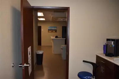 264 North Highland Springs Avenue #Bldg 4, Banning, CA 92220 - Photo 5
