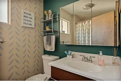 24096 Altdorf, Crestline, CA 92325 - Photo 17
