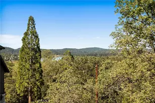 1204 Yellowstone, Lake Arrowhead, CA 92352 - Photo 3