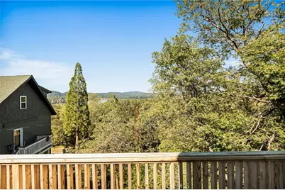 1204 Yellowstone, Lake Arrowhead, CA 92352 - Photo 35