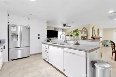 21998 Biloxi Road, Apple Valley, CA 92307 - Photo 17