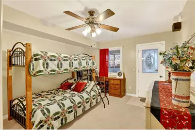 743 Berne, Crestline, CA 92325 - Photo 11