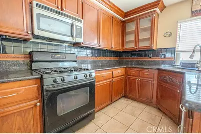 10960 Village, Moreno Valley, CA 92557 - Photo 21