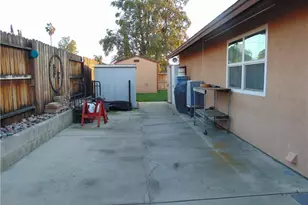 33763 Noreen, Yucaipa, CA 92399 - Photo 57