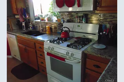 33763 Noreen, Yucaipa, CA 92399 - Photo 21