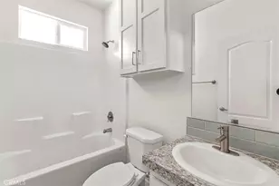 9080 Bloomfield, Cypress, CA 90630 - Photo 13