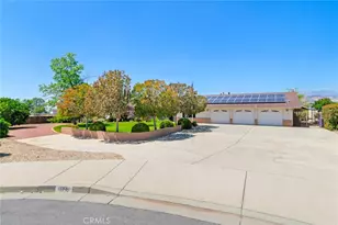 13346 Rimview Ct, Yucaipa, CA 92399 - Photo 3