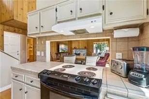 27821 Peninsula, Lake Arrowhead, CA 92352 - Photo 13