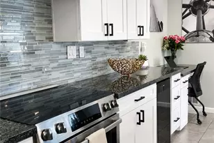 700 Church Pl, Redlands, CA 92374 - Photo 9