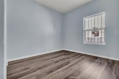 640 E 54th Street, Los Angeles, CA 90011 - Photo 17