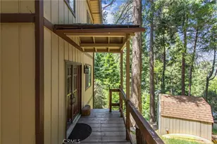 24379 Horst, Crestline, CA 92325 - Photo 7