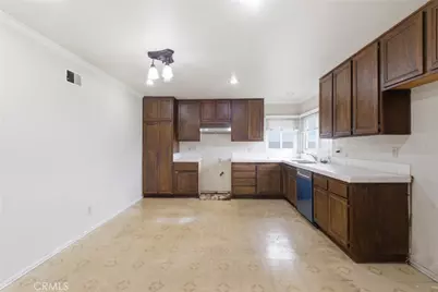 456 W Bennett, Compton, CA 90220 - Photo 9