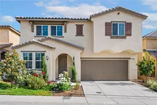 34269 Crk Vw Ln, Yucaipa, CA 92399 - Photo 3