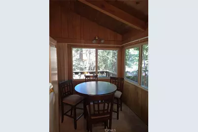 32124 Hunsaker, Running Springs, CA 92382 - Photo 5