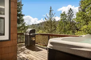 807 Grass Valley, Lake Arrowhead, CA 92352 - Photo 3