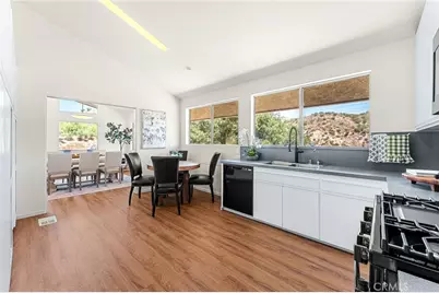9110 Happy Camp Road, Moorpark, CA 93021 - Photo 19