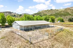 9110 Happy Camp Rd, Moorpark, CA 93021 - Photo 47