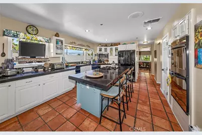 11530 Terracina Boulevard, Redlands, CA 92373 - Photo 25