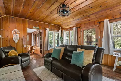 27010 State Highway 189, Blue Jay, CA 92317 - Photo 5