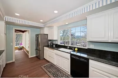 28669 Teton Lane, Lake Arrowhead, CA 92352 - Photo 13