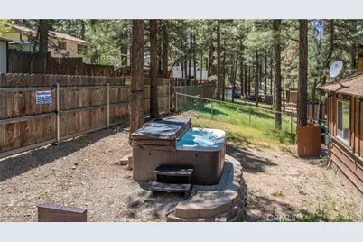 620 W Aeroplane Boulevard, Big Bear City, CA 92314 - Photo 21
