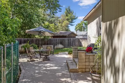 1218 Zanjero Court, Mentone, CA 92359 - Photo 25